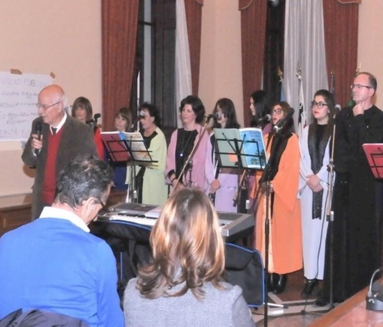 La Maddalena, blues solidale per i lavoratori della Saremar