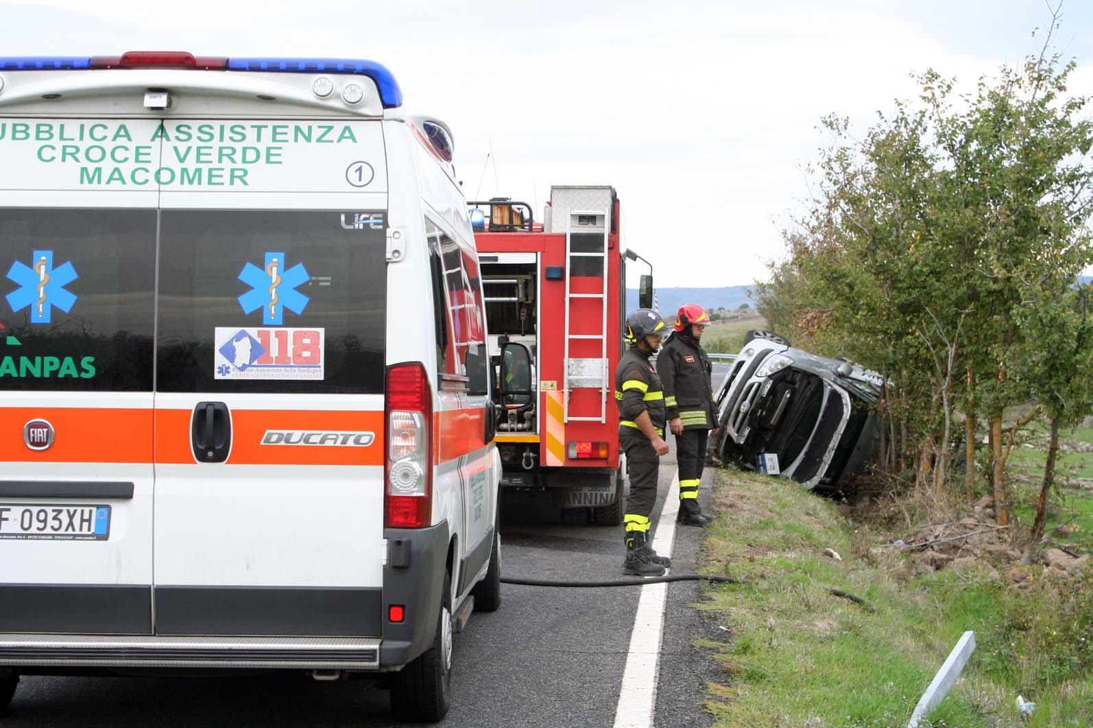 L'incidente sulla ex Carlo Felice tra Macomer e lo svincolo nord di Campeda