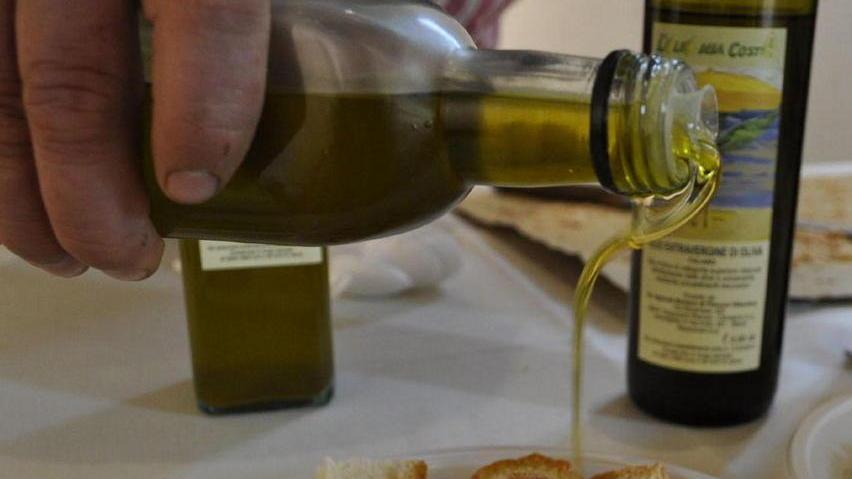 “Cose da oliare” alla cena di venerdì all Cantinetta