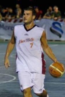 Il Su Stentu centra l’en plein, Tavoni e Genneruxi inseguono