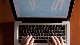 Enti on line, pochi “mi piace”