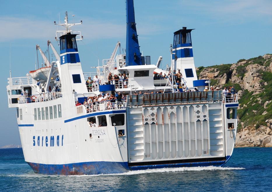 Deiana in Corsica per salvare le rotte 