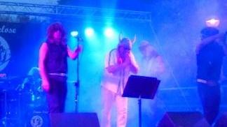 Il rock-dialettale delle “Cagne pelose” infiamma la fiera