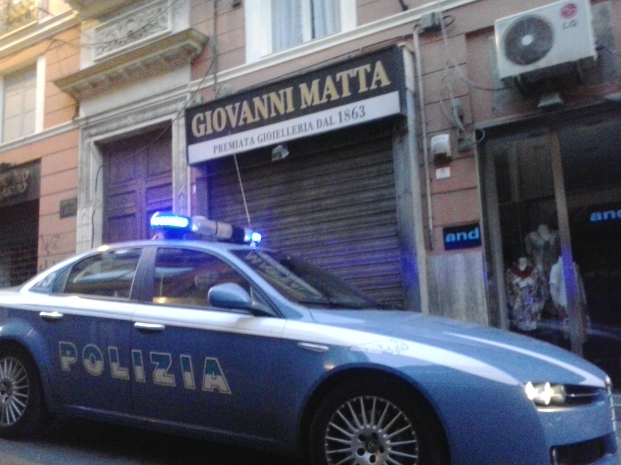 Una pattuglia della polizia in una foto d'archivio