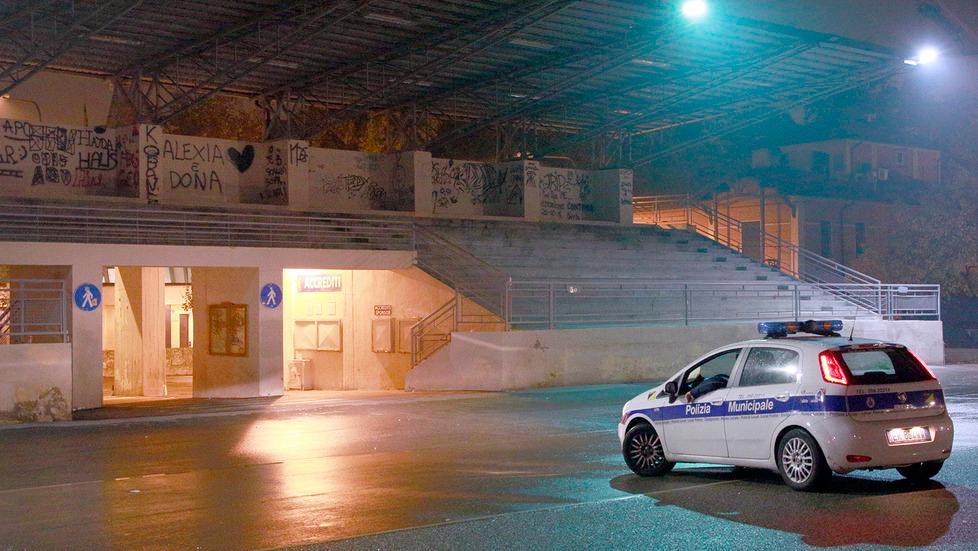 Parco Novi Sad di Modena, i vigili vegliano e di notte meno controlli in città