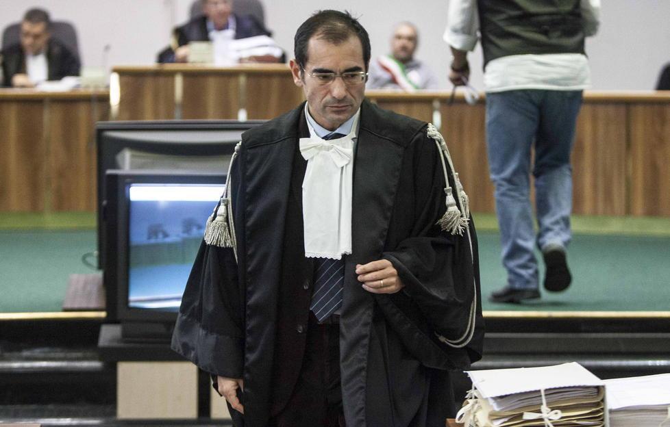 Stamani l’interrogatorio davanti al gip del tribunale