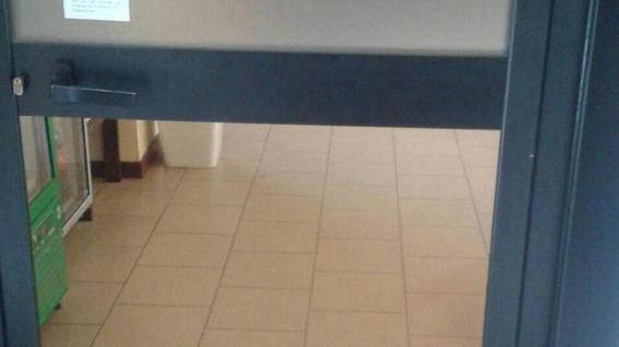 A 97 anni trova i ladri in casa