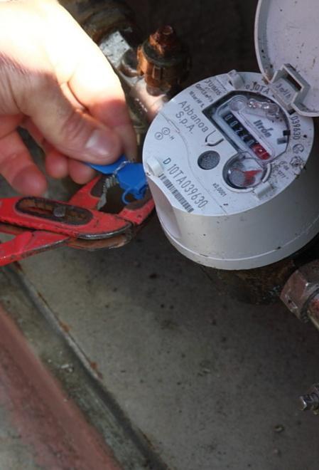 Acqua, al via le adesioni per la class-action