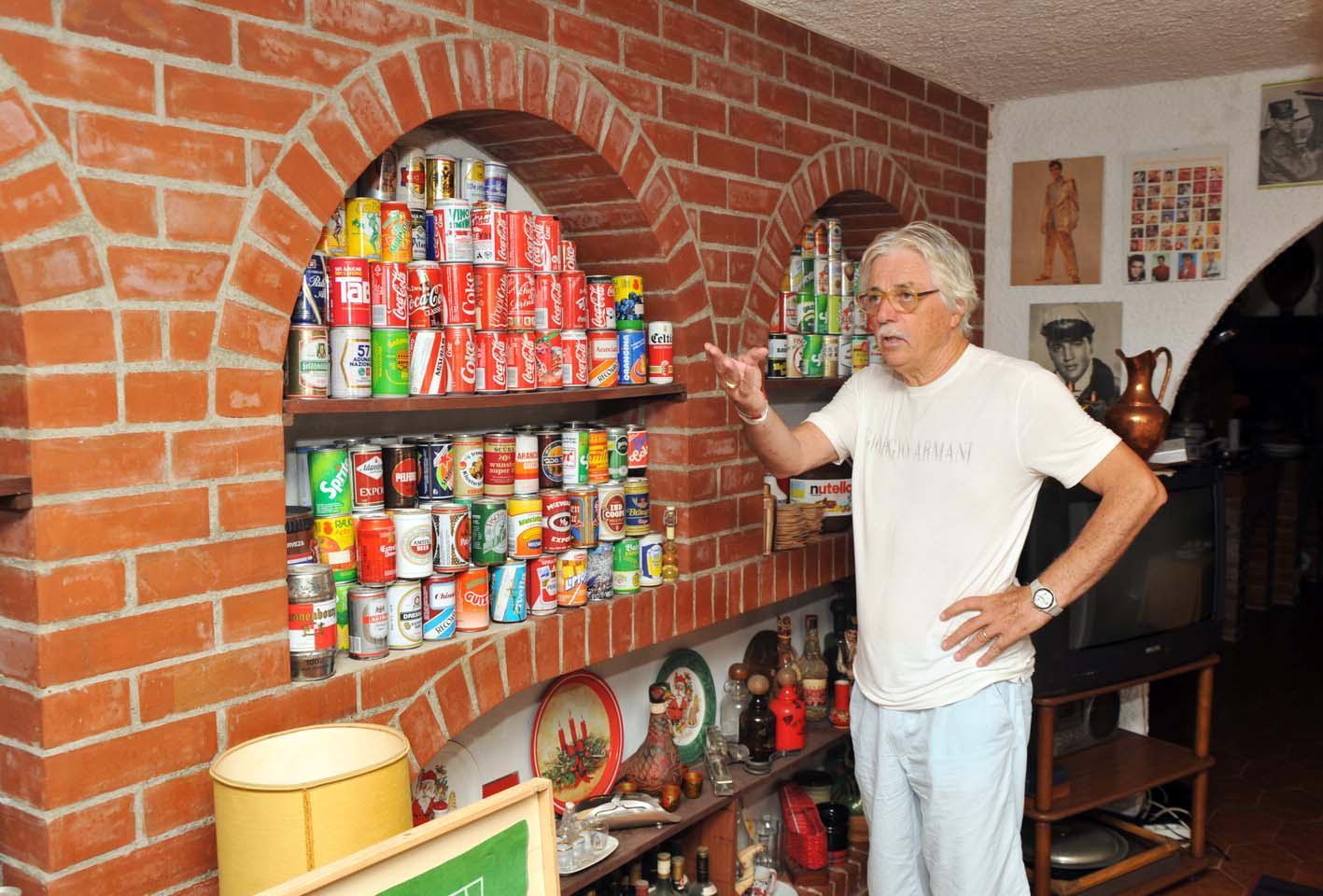 Aldo Agroppi nella sua abitazione