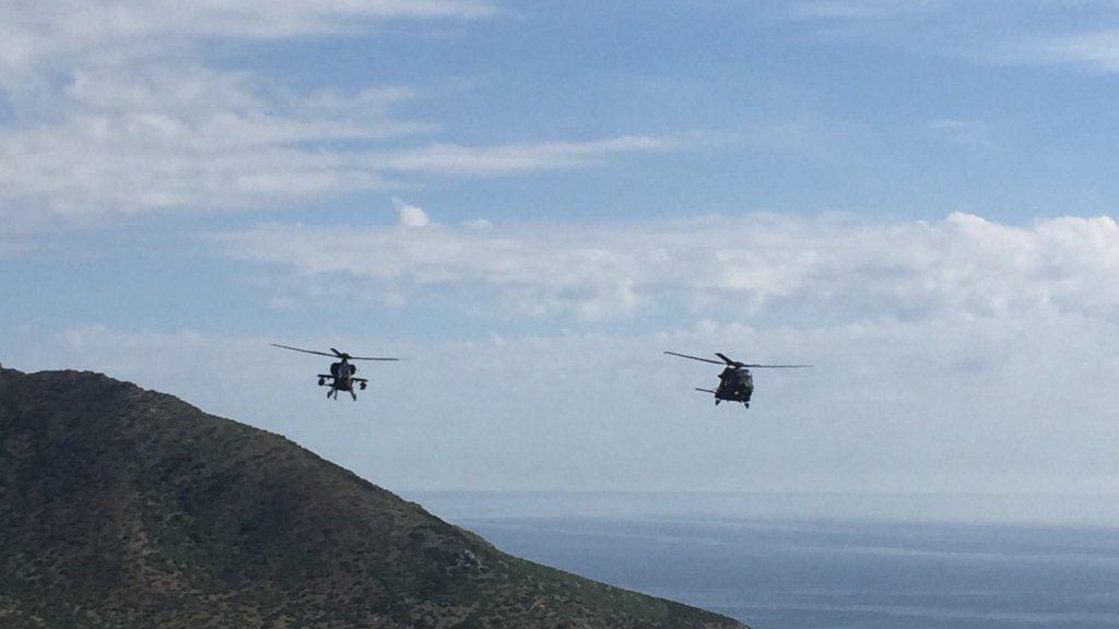 Elicotteri impegnati nell'esercitazione Trident a Teulada