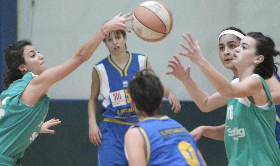 Basket, niente punti per le squadre pisane 