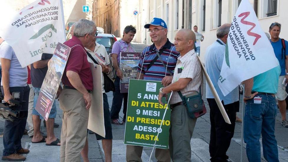 Solidarietà ai lavoratori del geominerario