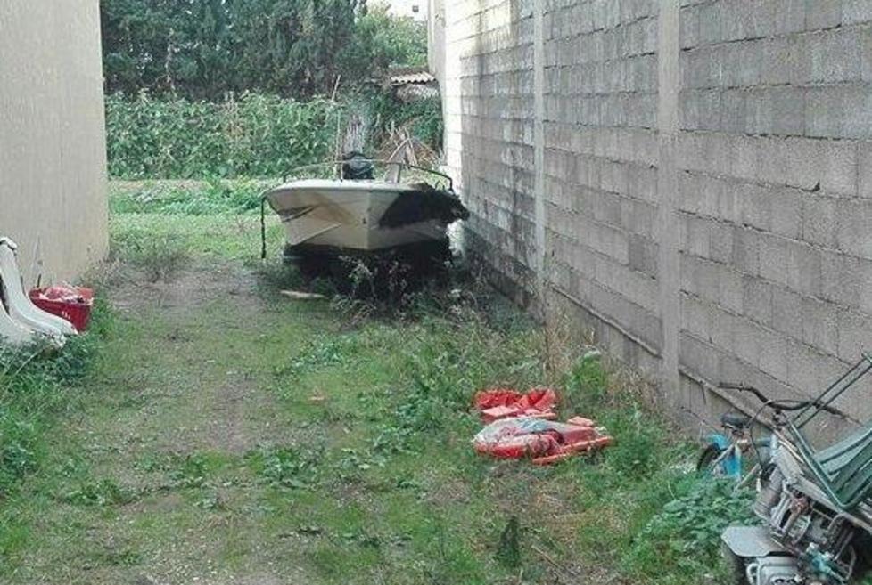 Incendio doloso: nel mirino la barca di due guardiani