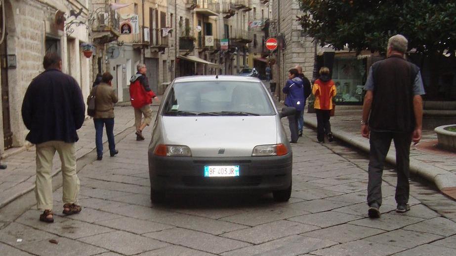 Ztl al centro, la polemica cresce