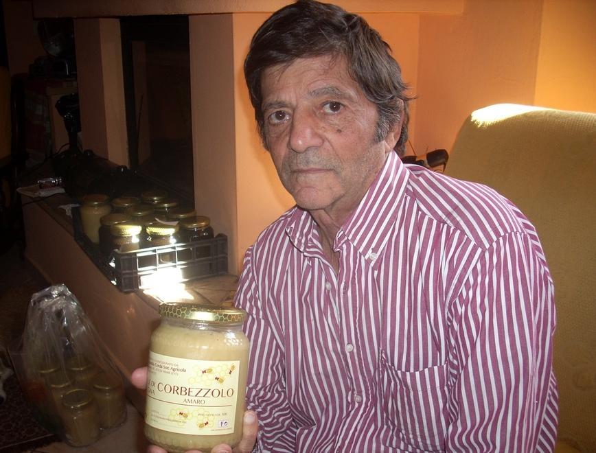 Quel miele piace a Gavino Ledda 