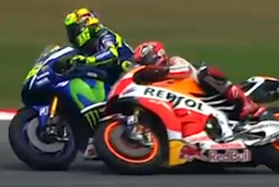 Repsol, sponsor di Marquez, attacca Rossi 