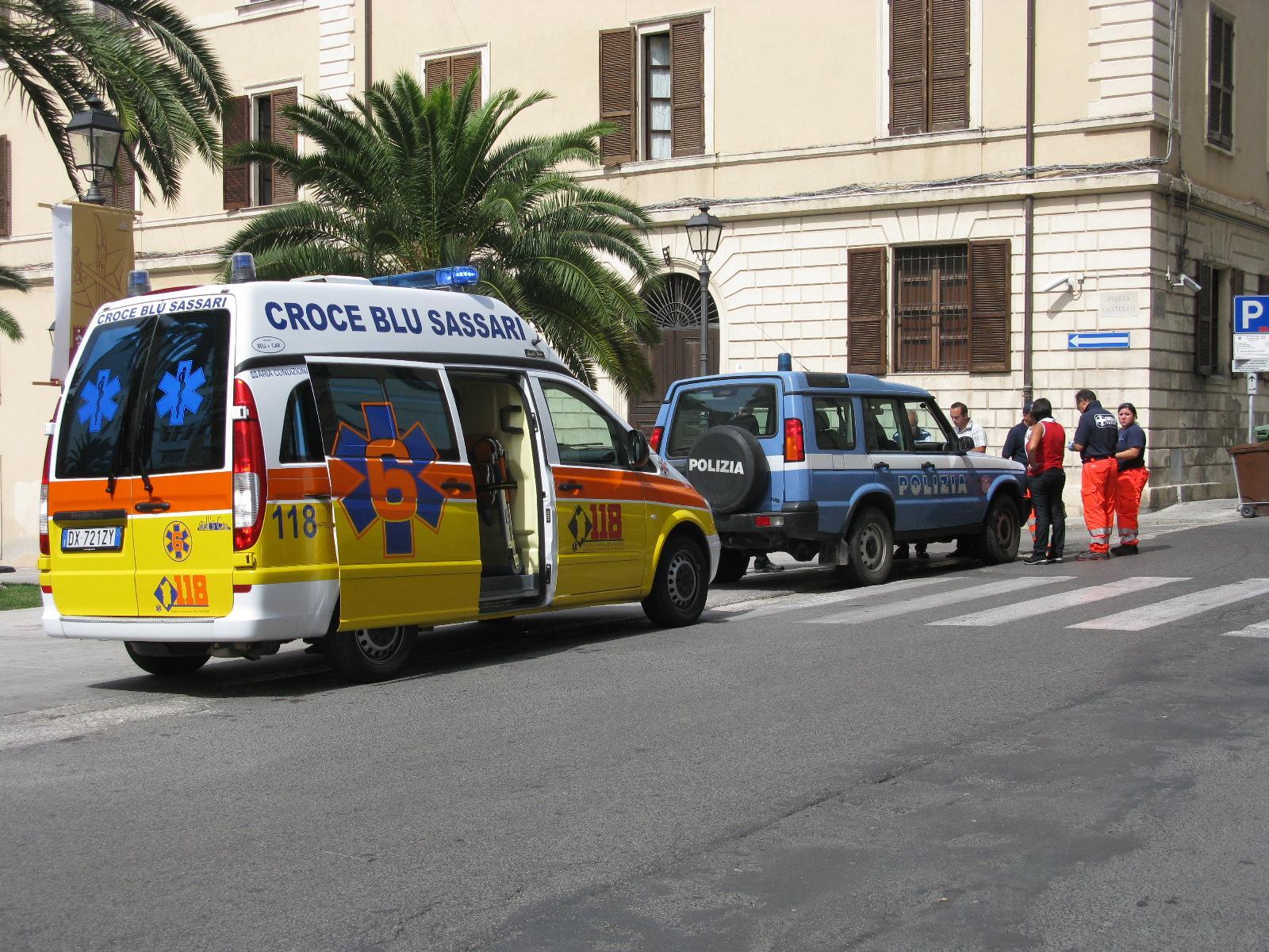 Un'ambulanza della Croce Blu