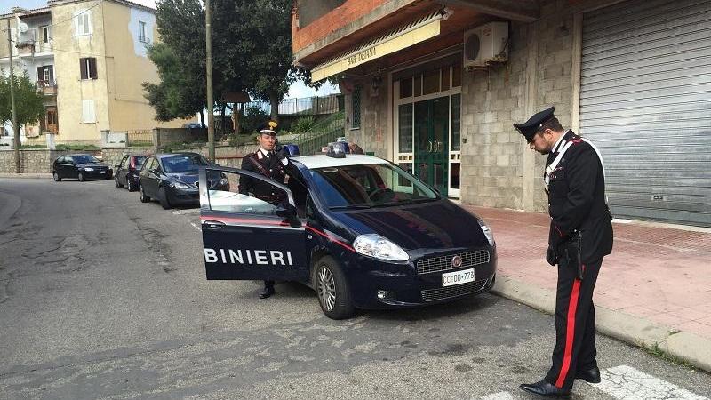 Sopralluogo dei carabinieri sul luogo del tentato omicidio