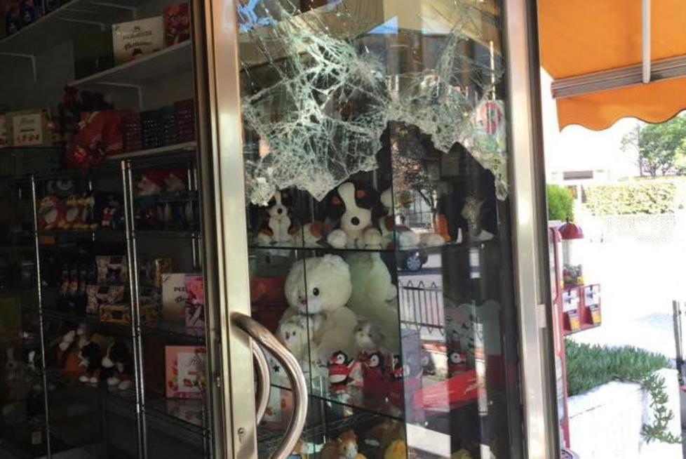 Rubate e svuotate le slot di un bar 