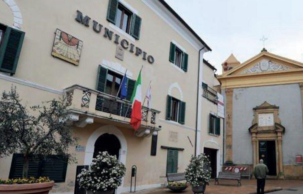 Raccolta porta a porta per i rifiuti domestici spariscono i cassonetti