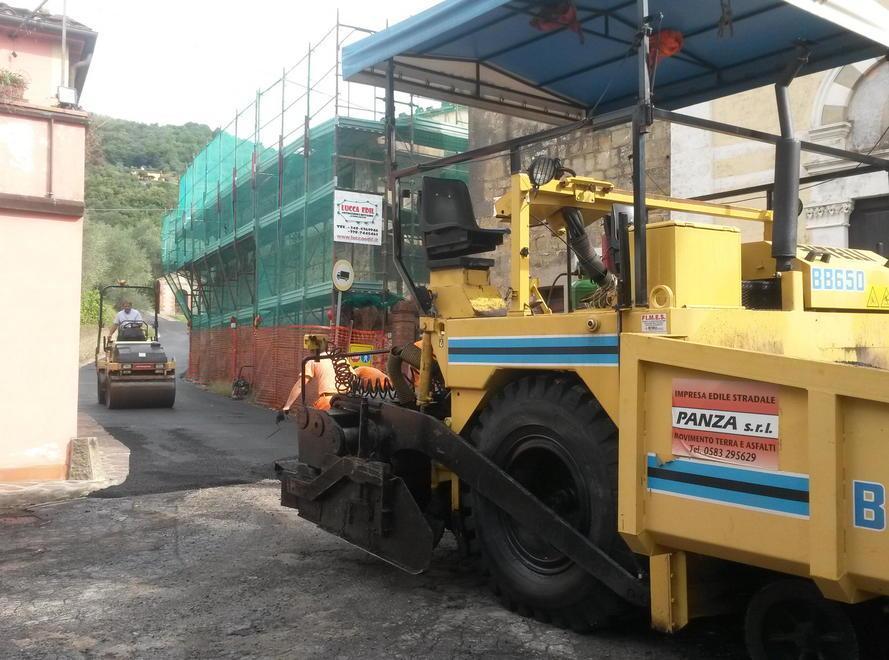 Asfaltate strade in tutto il territorio 