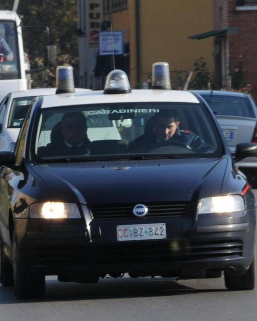 Fugge durante il controllo dei carabinieri 