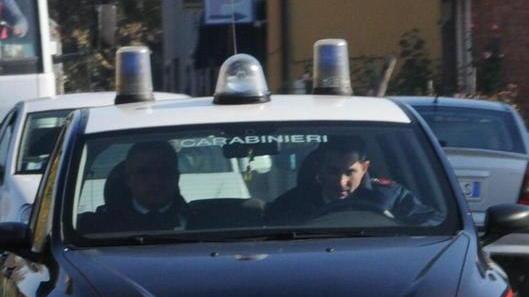 Fugge durante il controllo dei carabinieri