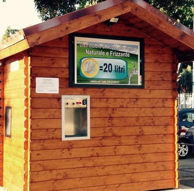 A Ploaghe il Comune installa la casetta di acqua potabile