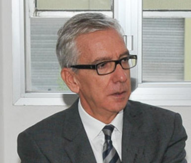 Pigliaru: le servitù militari devono essere ridimensionate