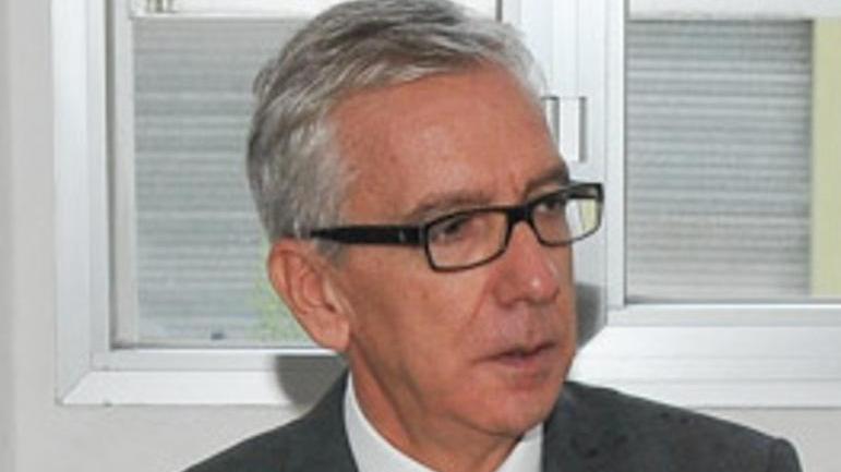 Pigliaru: le servitù militari devono essere ridimensionate