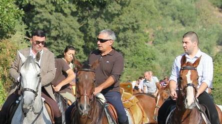 Oggi un incontro in limba sui cavalli e i cavalieri