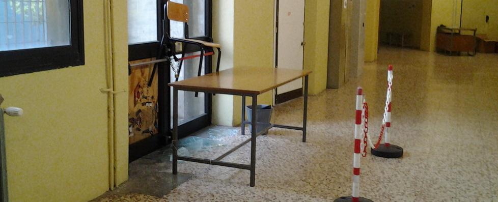 Saccheggiato un distributore al Sigonio