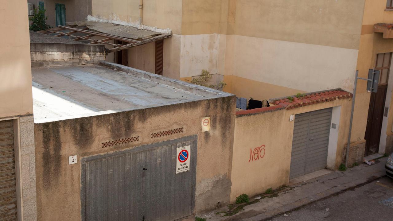 Alghero, esplosione nella notte in una casa di via Bernini