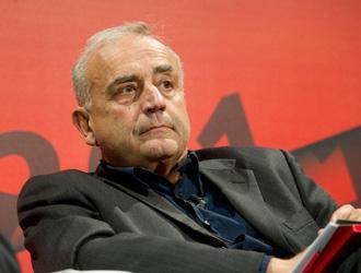De Luna al Valli con "La Resistenza perfetta"