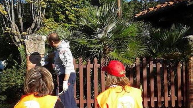 Gli “Angeli del bello” di Montecatini ripuliscono le Tamerici
