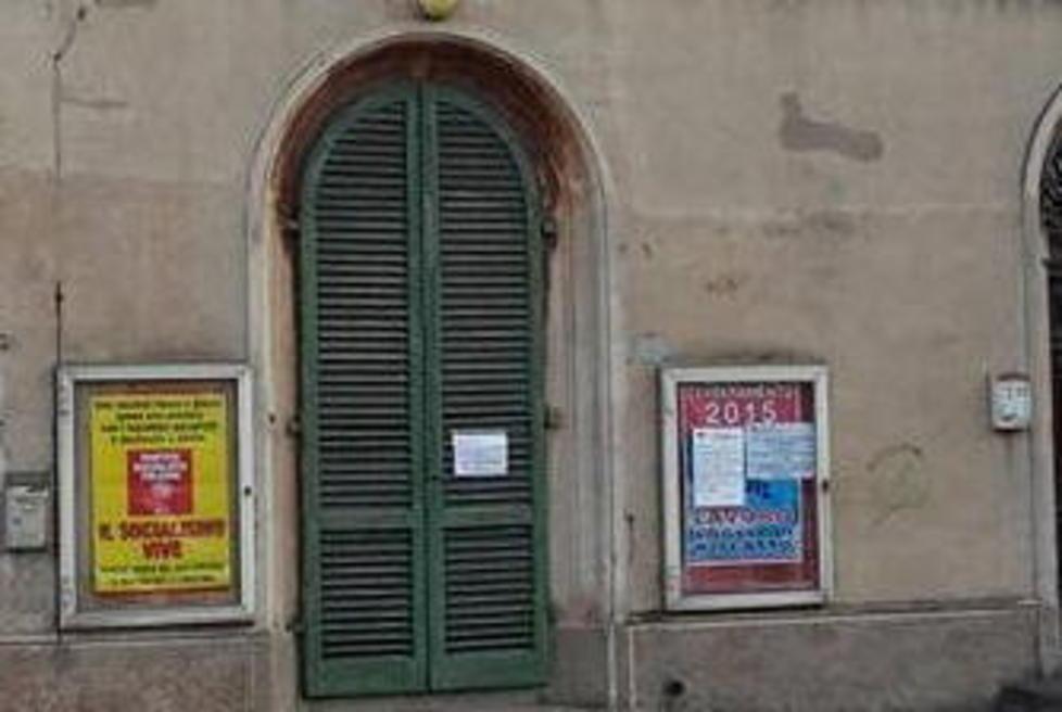 Atti di vandalismo alla sede del Psi intitolata a Pertini