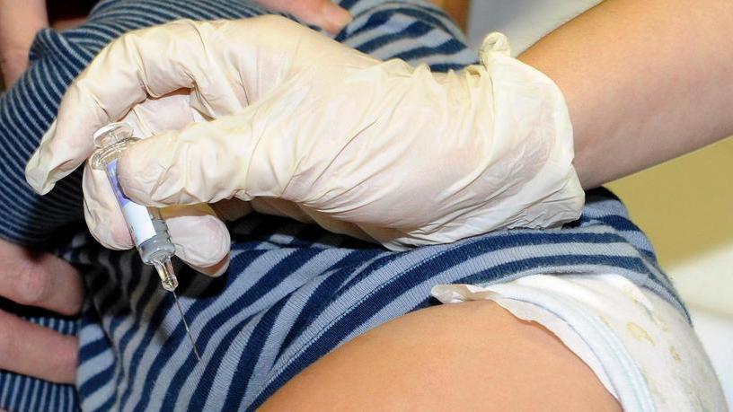 Per il meningococco C vaccinazione gratis fino a 45 anni