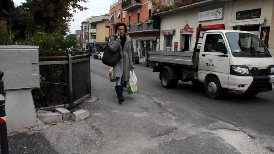 «Avenza vecchia? Peggio di Beirut»