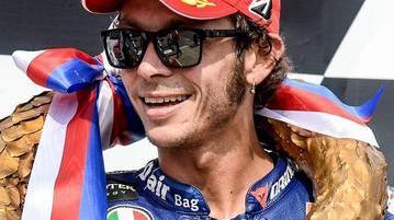 Valentino accelera e chiama in causa i giudici di Losanna