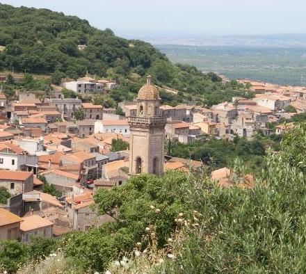 Il Comune paga il debito, ma il contenzioso continua 