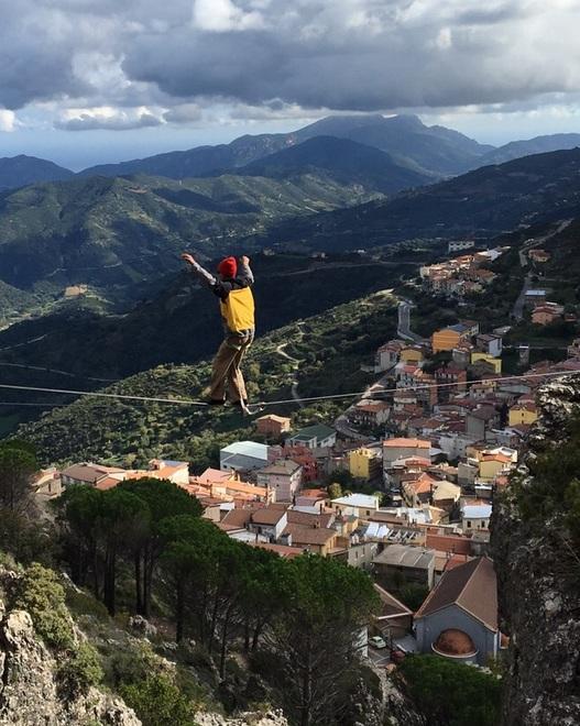 Sardinia Highline Hallowen al via 