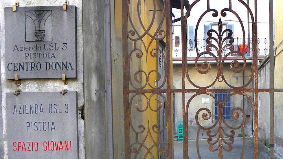 Al Centro donna di Pistoia opera una sola ginecologa