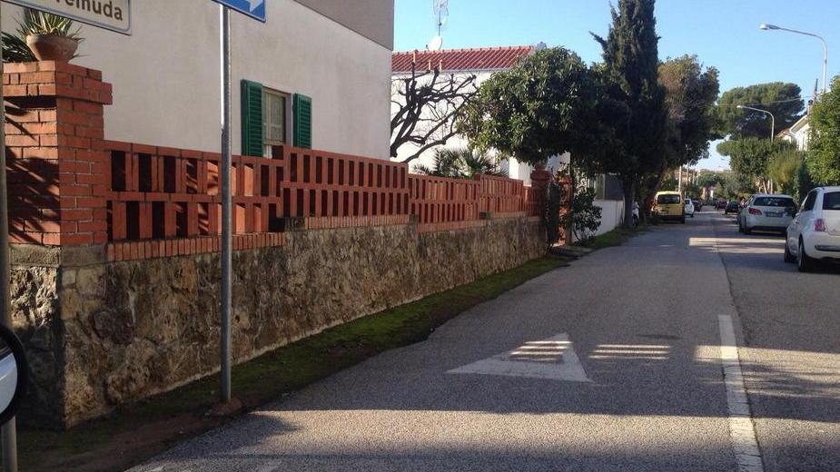 Caos viabilità al Villaggio tra cartelli vecchi e nuovi