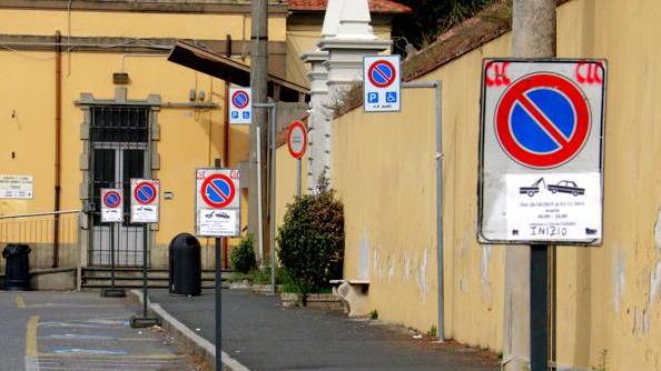 Livorno ricorda i suoi morti con una messa ai Lupi