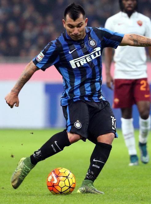 L’Inter torna in vetta Roma battuta con un gol di Medel 