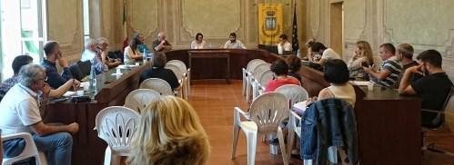 Fusione fra i tre Comuni al via la fase dei sondaggi 