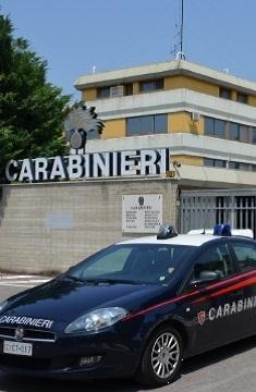 Ferrara, smurata cassaforte e rubato oro 