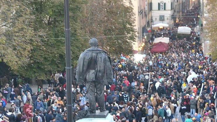 Picchiano un ragazzino e gli rubano il portafoglio