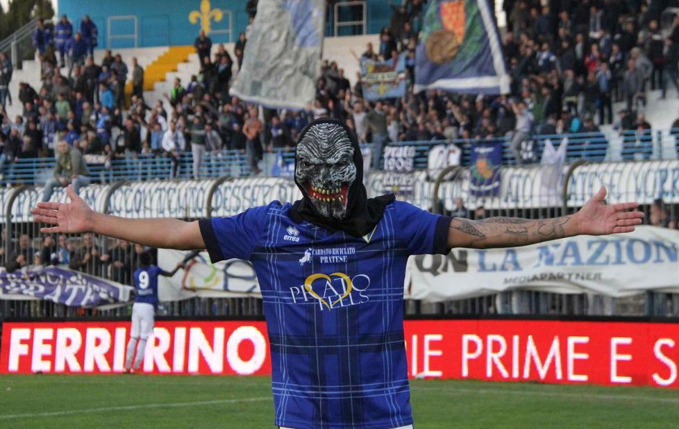 E Chiricò esulta in stile Halloween 