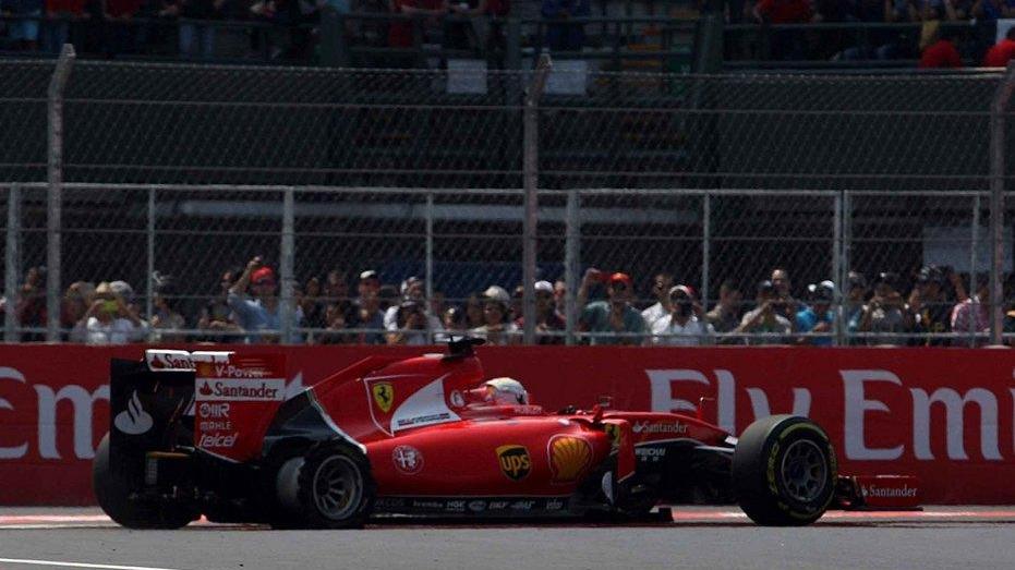 Autoscontro Ferrari nel Gp del Messico Rosberg vince e ipoteca il 2º posto